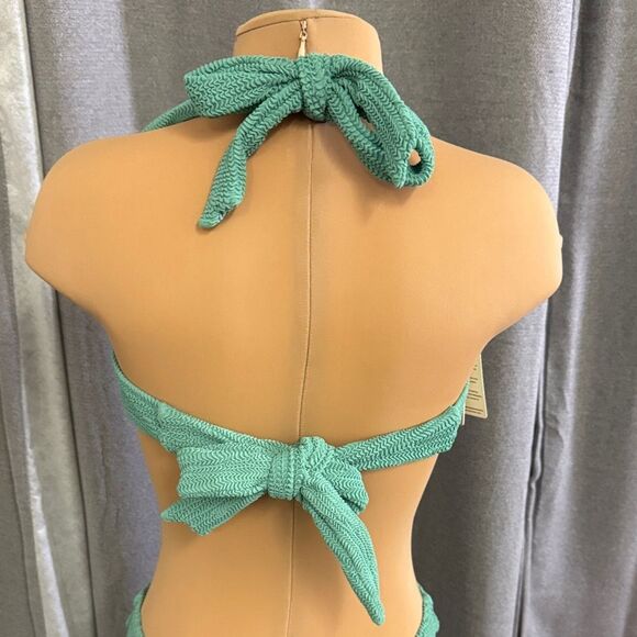 Monday Green Halter Bikini Set - Picture 12 of 14